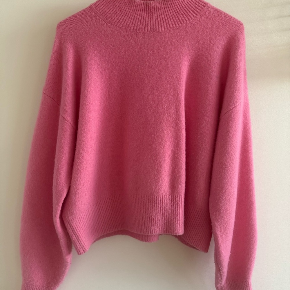& Other Stories Pink Turtleneck Sweater with Relaxed Fit